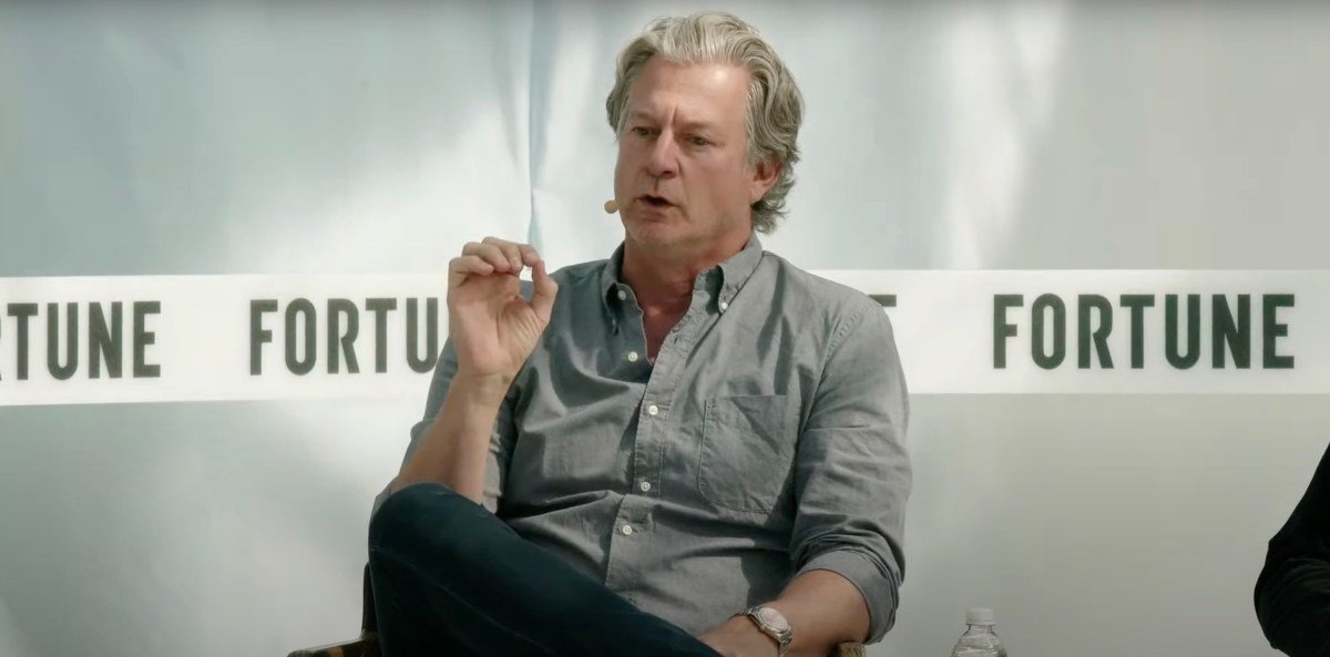 People Inc firma acordo de licenciamento de IA com a Microsoft à medida que o tráfego do Google cai