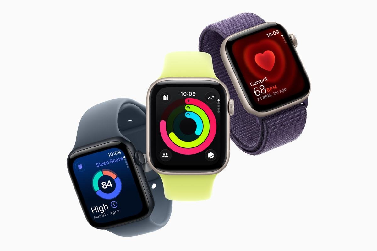 An image of three Apple Watch SE 3 models side by side showcasing different features: heart rate, sleep score, and fitness rings