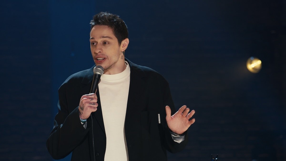 Os primeiros podcasts de vídeo originais da Netflix apresentam Pete Davidson e Michael Irvin