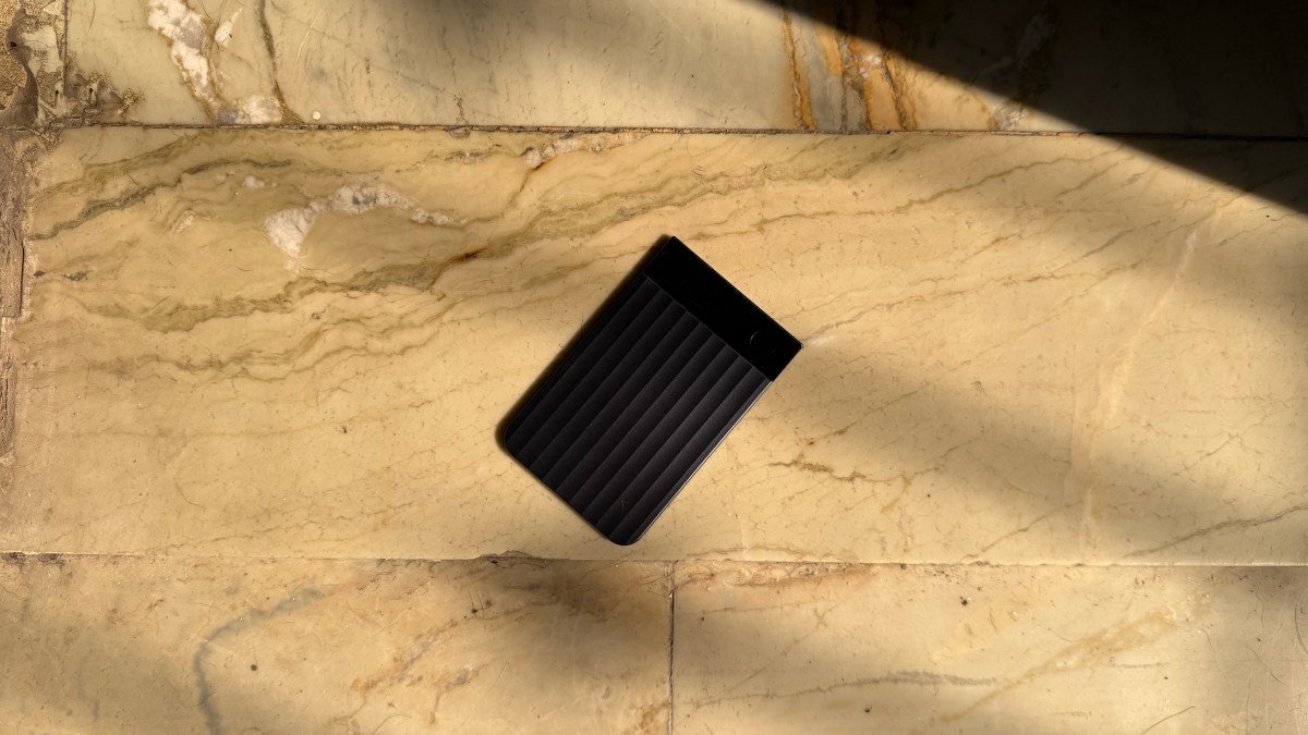 Esses dispositivos de anotações com IA podem ajudá-lo a gravar e transcrever suas reuniões