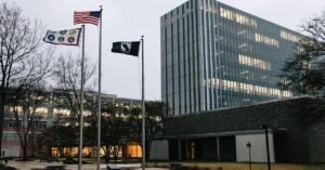 Funcionários da previdência social estão sendo instruídos a entregar os detalhes da consulta ao ICE