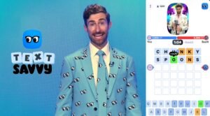 Lembra da sede? 'Quiz Daddy' Scott Rogowsky está de volta com TextSavvy, um game show diário para celular