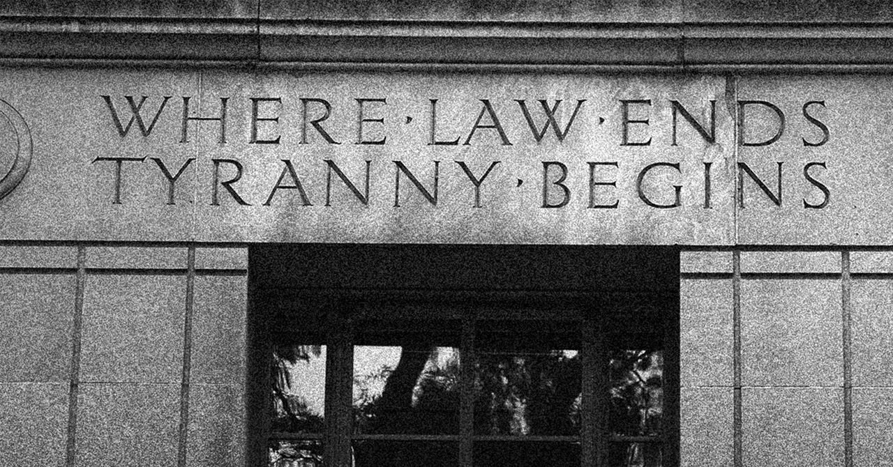 Metadados expõem autores dos planos do 'Mega' Centro de Detenção do ICE