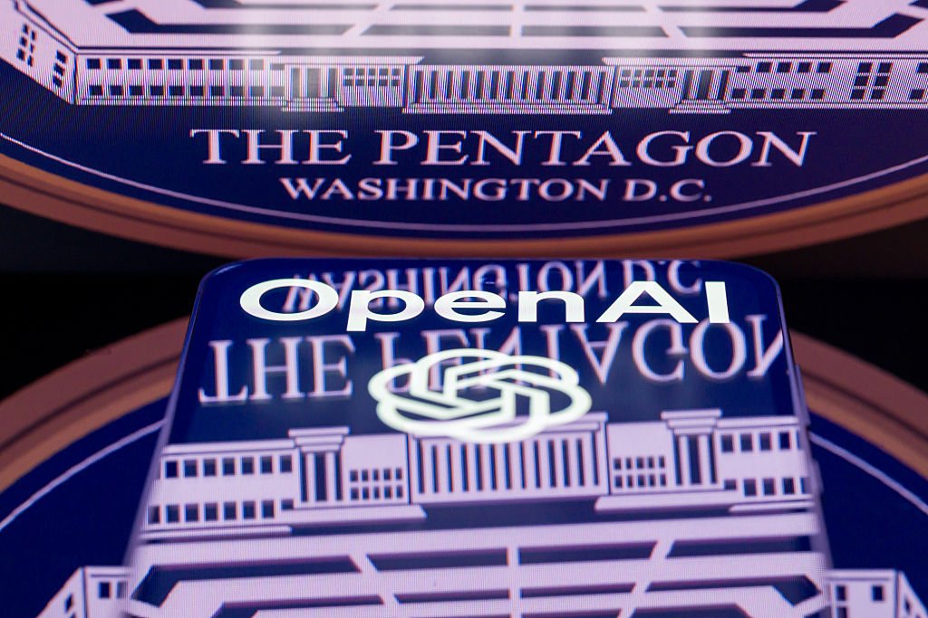 OpenAI expande presença governamental com acordo AWS, diz relatório