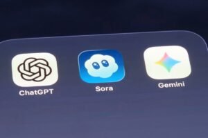 Sora, ChatGPT and Gemini app icons on screen.