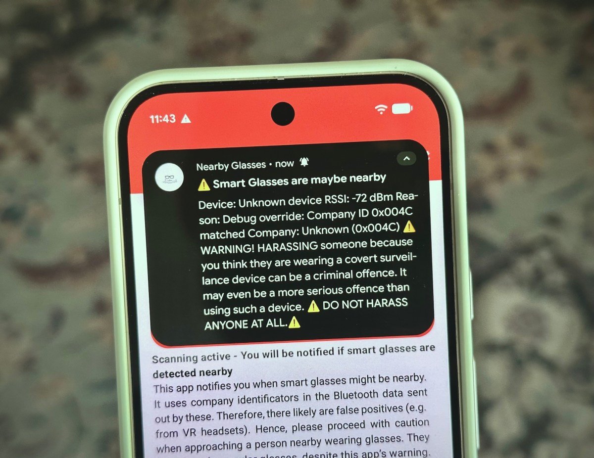a photo showing the Nearby Glasses app and an alert notification on an Android device