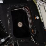 Artemis II retorna de voo histórico ao redor da Lua