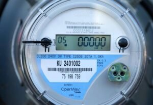 Kentucky Utility electric meter. Kentucky Utilities is asking the Kentucky Public Service Commission to approve a rate hike that would raise base rates for residential customers by 13.6%.