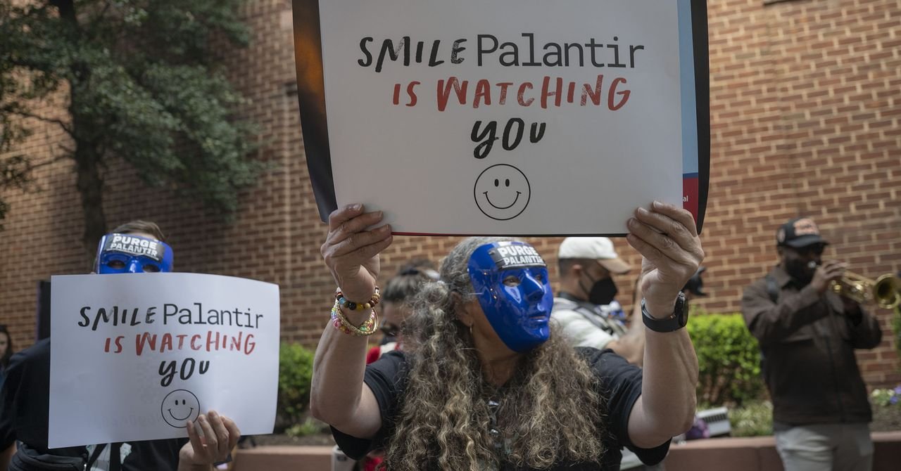 Os funcionários da Palantir estão começando a se perguntar se eles são os bandidos