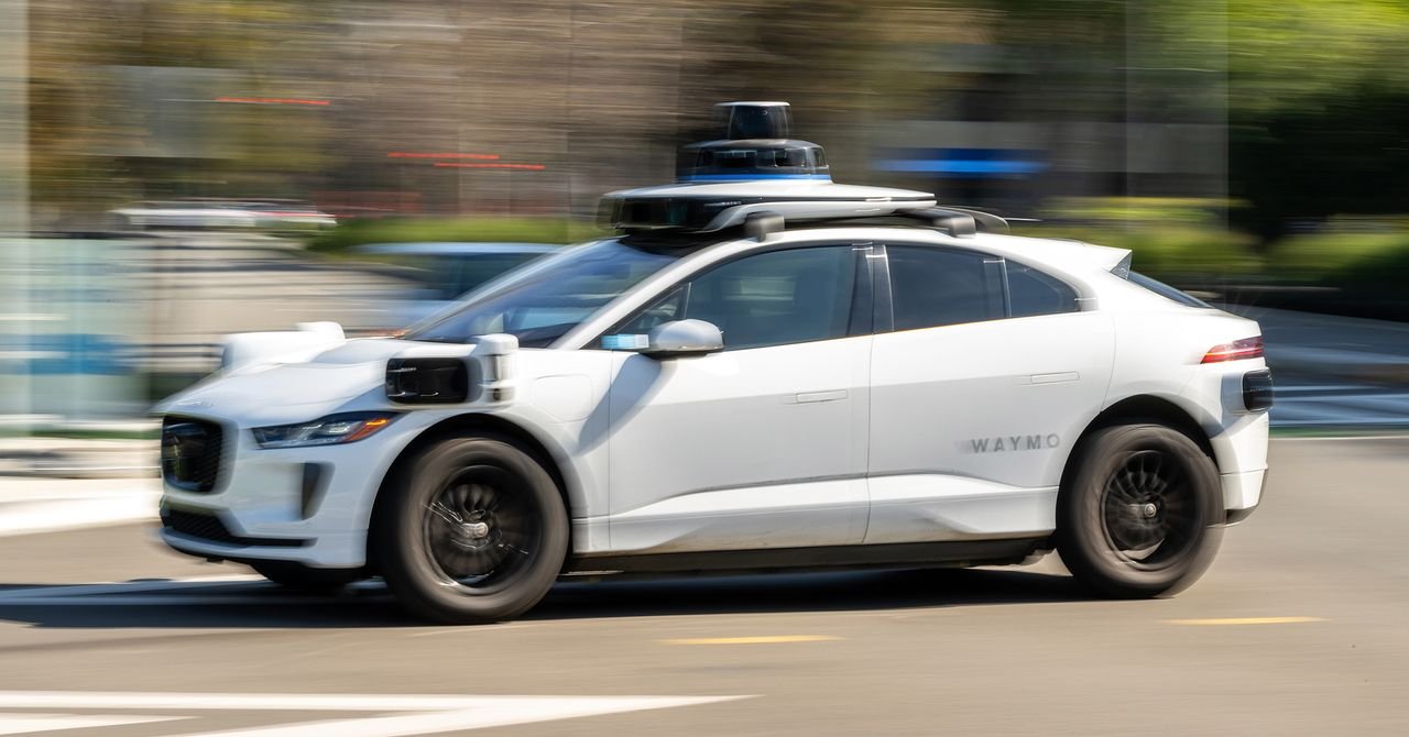 Waymo está tentando reprimir crianças sozinhas em carros sem motorista