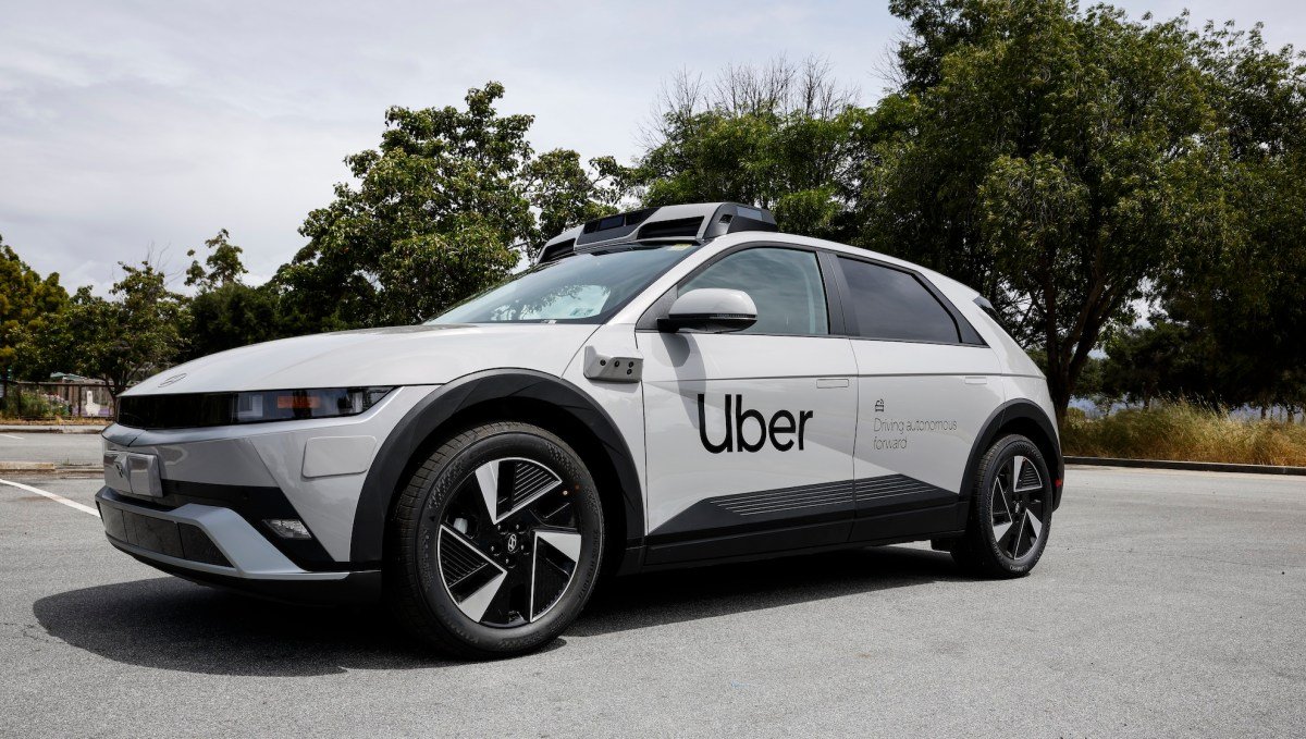 Uber colocará 500 veículos de coleta de dados nas estradas este ano